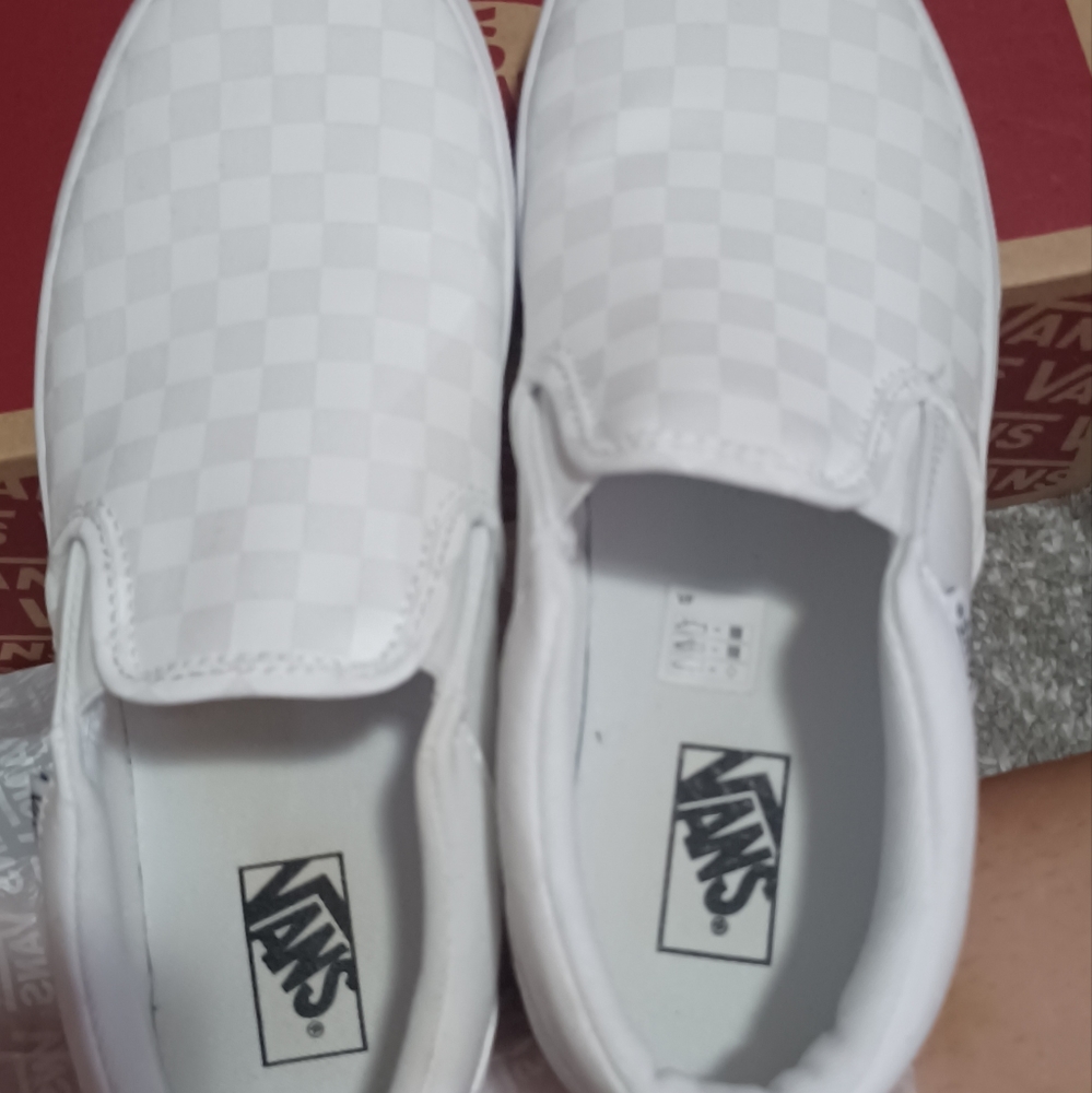 Vans checkers